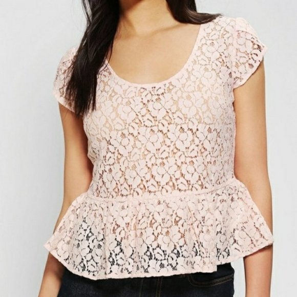 UO Pins & Needles Cream Lace Crop Top Size XS